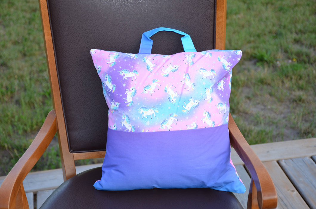 Unicorn travel reading pillow